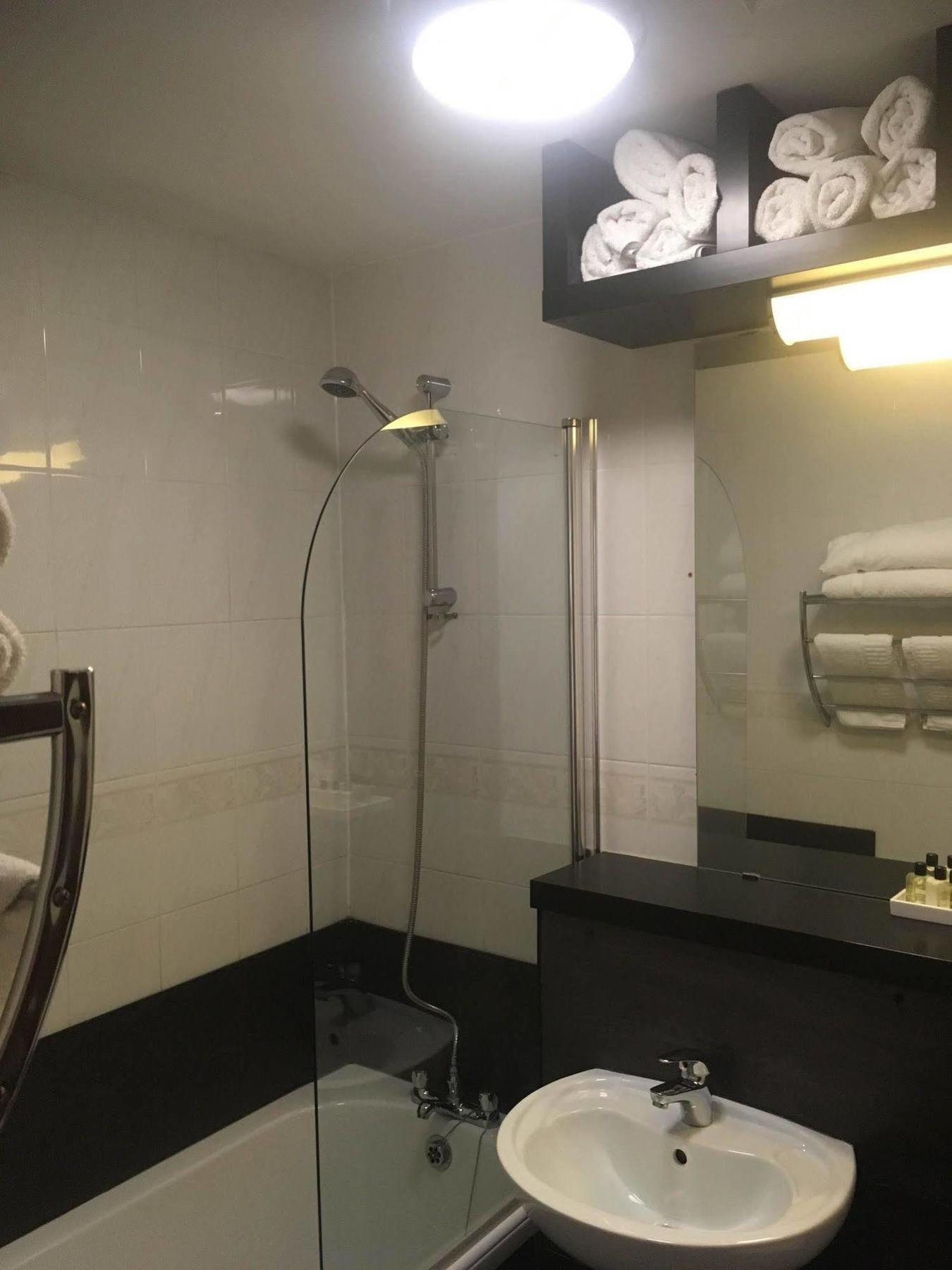 Hotel Park & Dream Gomersal